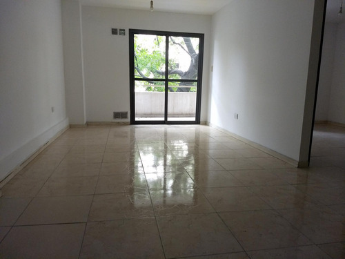 Departamento Alquiler Un Dormitorio, Balcón, Nueva Córdoba