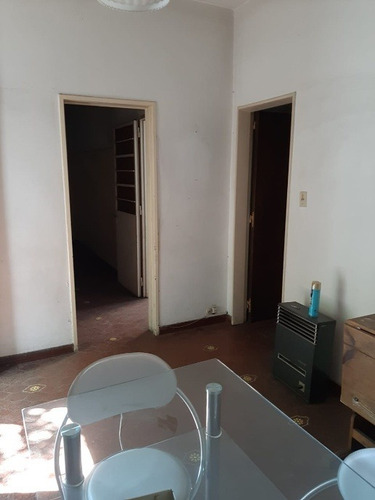 Imagen 10 de 14 de Oportunidad - Casa Ph De 2 Ambientes En Venta - Moron Centro