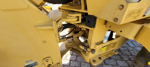 Imagem 12 de 13 de Pá Carregadeira Caterpillar 924 G