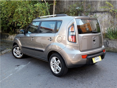 Imagem 3 de 12 de Kia Soul 1.6 Ex 16v Flex 4p Manual