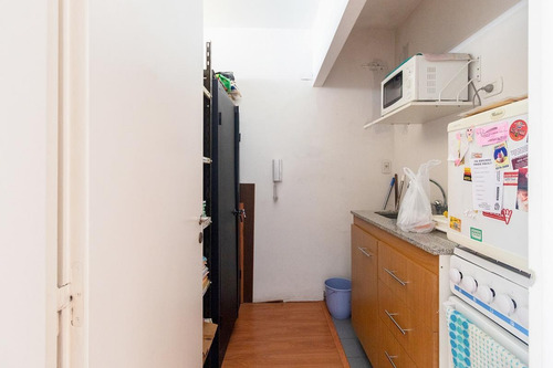 Imagen 8 de 20 de Venta-oficina - 4 Ambientes- Tribunales-lavalle Y R.peña ! Oportunidad!