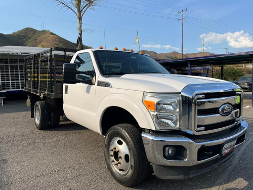 Imagen 3 de 18 de Ford F-350