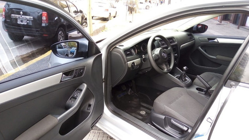 Imagen 9 de 15 de Volkswagen Vento Tdi Advance Impecable!