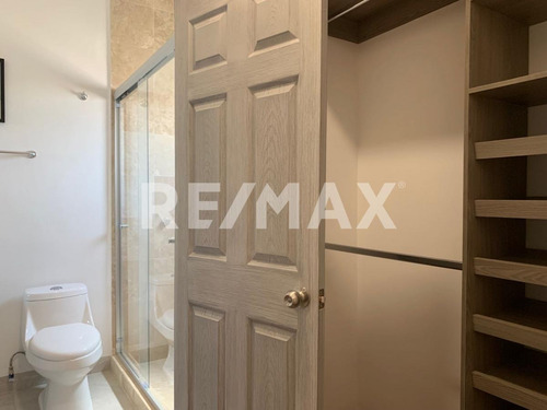 Imagen 12 de 25 de Casa En Renta En Villa Frondoso - (2)