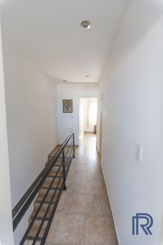 Venta Dúplex 2 Dormitorios Monte Hermoso Con Cochera