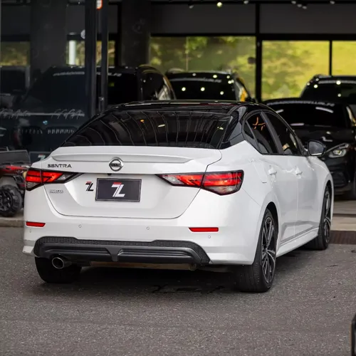 Nissan Sentra 2.0 2023