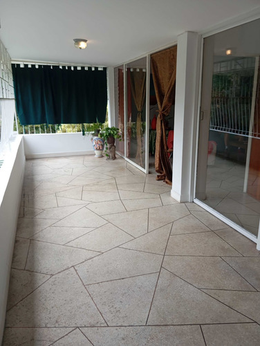 Se Alquila Anexo 120m2 Prados Del Este