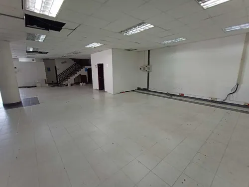 Local En Arriendo En Sector Av 30 De Agosto/pereira (48518).