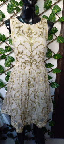 Vestido Hordado Dorado Con Piedras Elegante 