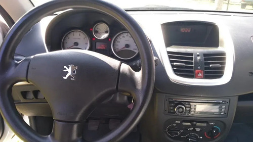Peugeot 207 Modelo 2016 - Unico Dueño