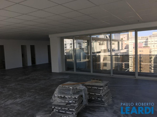 Conj. Comercial - Jardim América - Sp - 562647