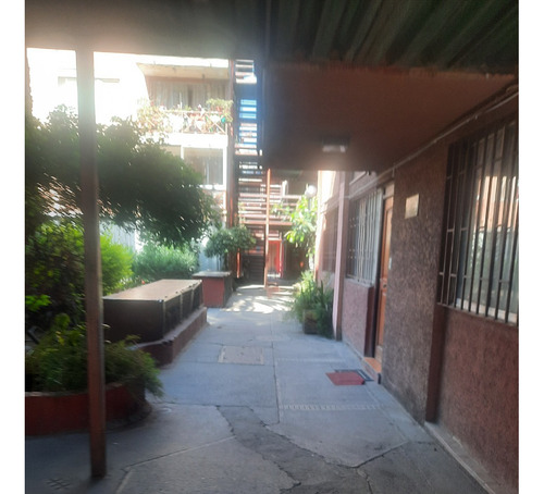 Condominio Las Palmas , Depto. Con Estacionamiento
