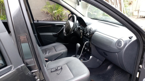 Renault Sandero Stepway 2012 1.6 16v Hi-flex Aut. 5p