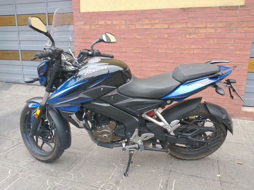 Bajaj Rouser Ns 200