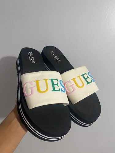 Chalas Guess MercadoLibre