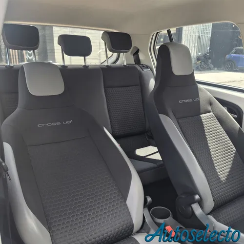 Volkswagen Cross Up 1.0l