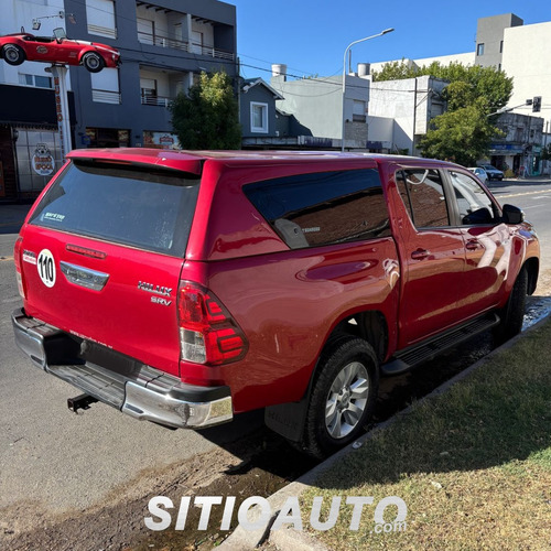 Toyota Hilux Pick-up 2.8 Cd Srv 177cv 4x4