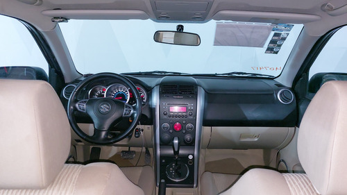 Suzuki Grand Vitara 2.4 L4 GL AT