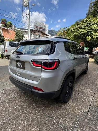 Jeep Compass 2.4 4x2 Sport