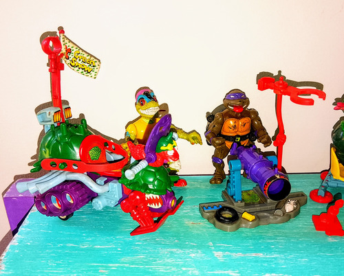 Lote Figuras Vehículos Accesorios Tortugas Ninja Vintage 80s (Usado)