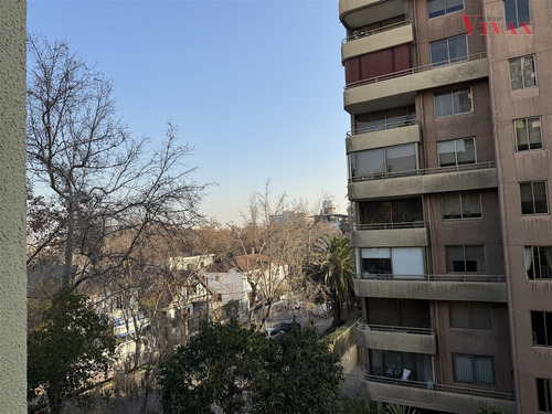 Departamento En Arriendo De 3 Dorm. En Providencia