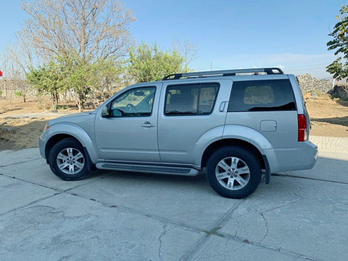 Nissan Pathfinder 2010 Se 4x2 T/a Piel Premium