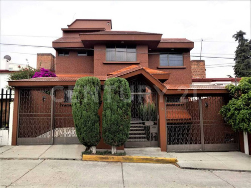 Venta Casa Colonial Satélite Naucalpan