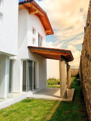 Lomas Del Campanario I 3 Rec Estudio 6 Baños