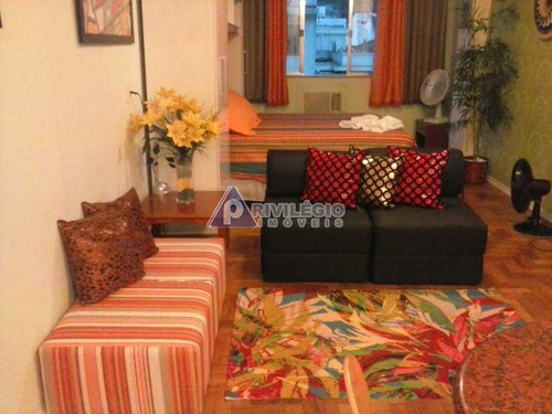 Kitnet/conjugado À Venda, Copacabana - Rio De Janeiro/rj - 7936