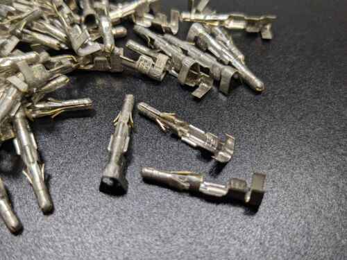 Lot Of 130 New Molex Pins - M Male .093 14-20 Awg Par Ccg