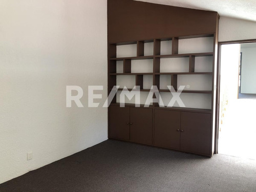 Casa En Venta En Jardines Del Ajusco