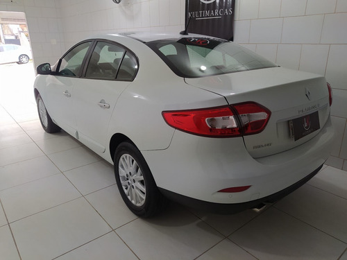 Renault Fluence 2016 2.0 Dynamique Plus X-tronic Hi-flex 4p