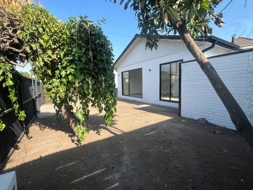 Maravillosa Casa Recién Remodelada, Finas Terminaciones.
