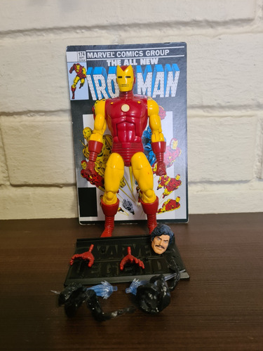 Marvel Legends Iron Man Classic 20 Years