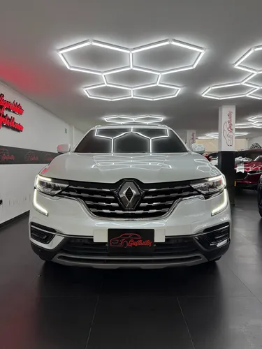 Renault Koleos 2.5 Intens 4X4 Bose