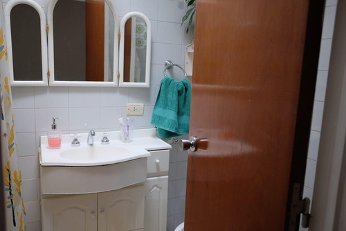 Venta-duplex De 4 Amb. C/patio Y Cochera Cubierta