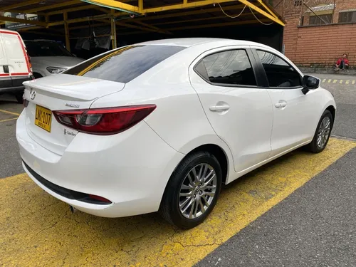 Mazda Sedan 2 1.5 Grand Touring Lx 2024