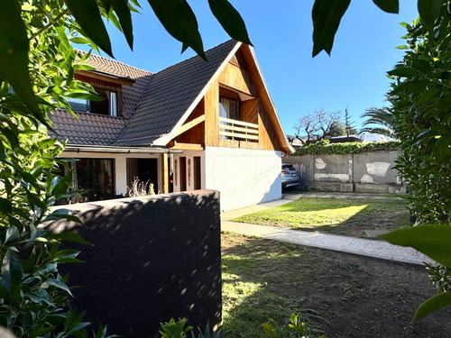 Barrio Gran Bretaña, Amplia Casa, 5d2b+servicio