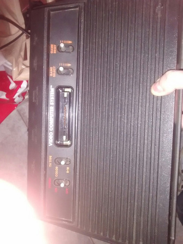 Imagen 3 de 3 de Consola Atari Con Juegos Y Jostick