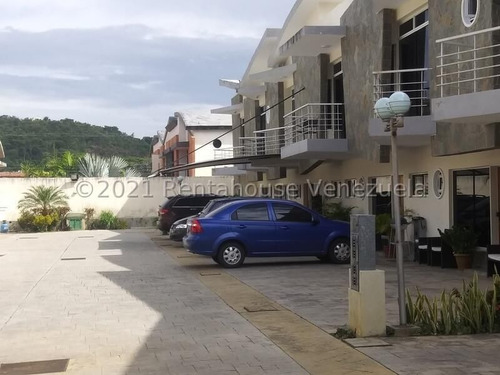 Imagen 17 de 23 de Townhouse En Manantial Conjunto Exvlusivo 0412-3640584