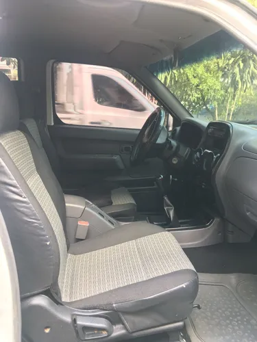 Nissan Frontier 2.4l 4x2