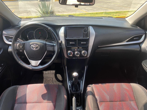 Toyota Yaris 1.5 5p S Mt
