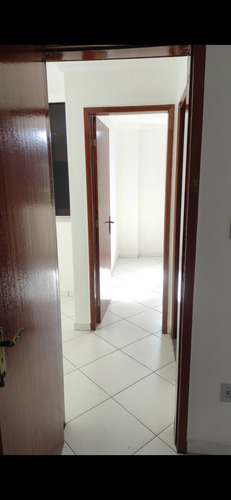 Vendo Apartamento Com Piscina