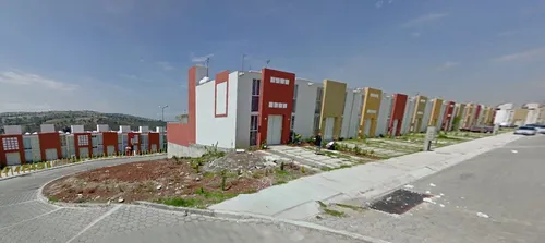 Casa En Remate Bancario En C. Marte, Galaxia La Calera, Galaxia La Calera, Pue. (60% Descuento, Excelente Plusvalía) ¡gran Oportunidad De Inversión! - Sk12