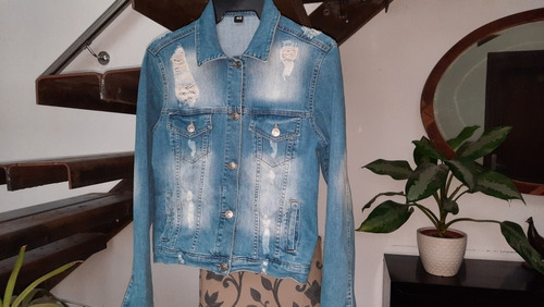 Campera De Jean/denim Talle 40 S/m . Impecable Y Corte Perfe