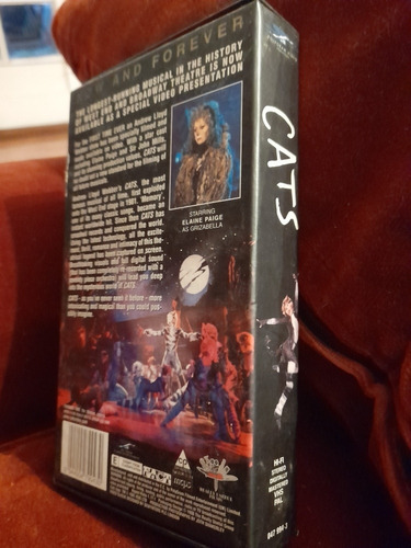 Video Cassette Opera Musical Cats. Origen Estados Unidos. Po (Usado)