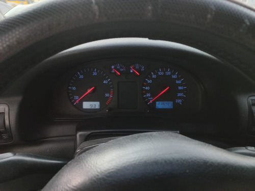 Volkswagen Passat 1.9 I