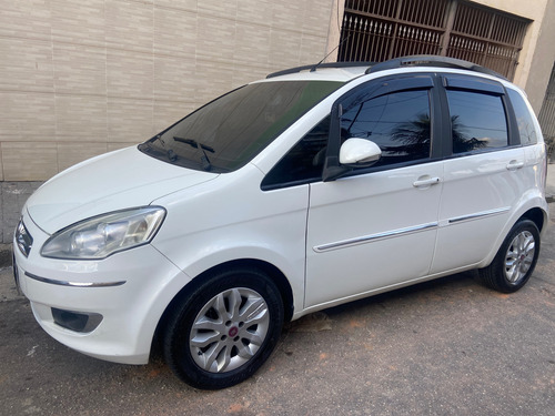 Fiat Idea 1.6 16v Essence Flex 5p