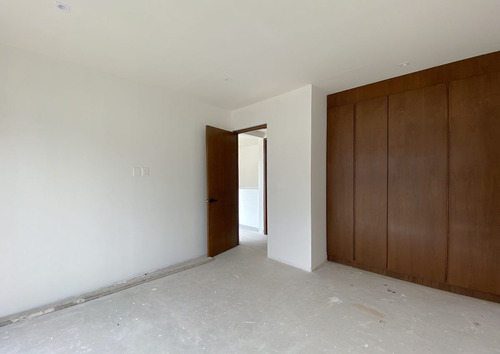 ¡estrena Casa En La Florida! 4 Recámaras, Estudio Y Salón De Usos Múltiples