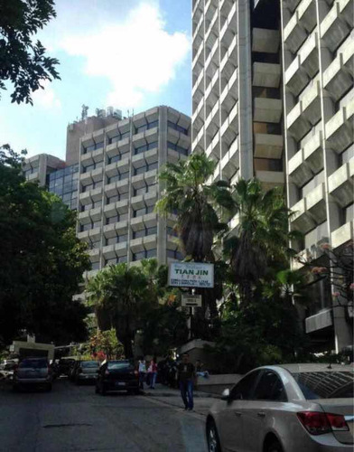 Oficina Centro Profesional Santa Paula, Frente A Clinica Santa Paula. 69m2 Excelente Ubicacion Y Vista, Restaurantes, Servicios Medicos Y De Delibery, Supermercado, Comercios, Todos A Pocos Pasos